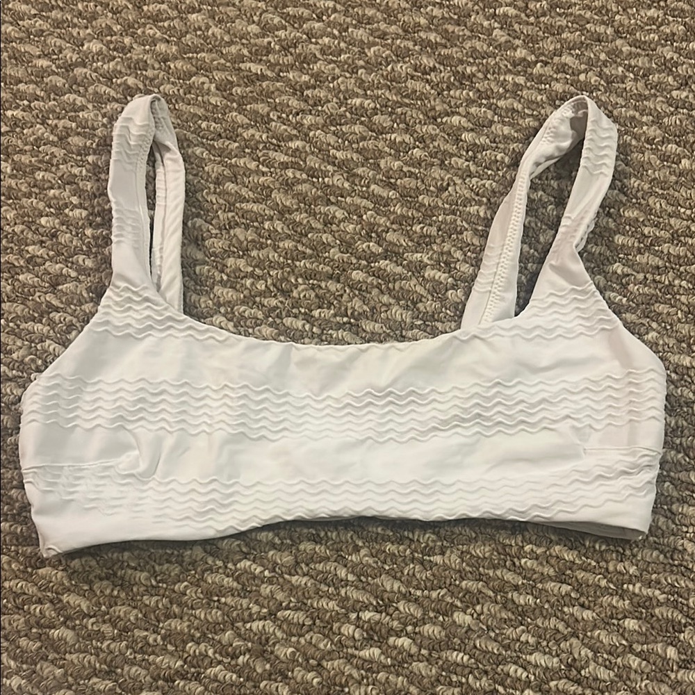Aerie White Bikini Top with Minimalist Design